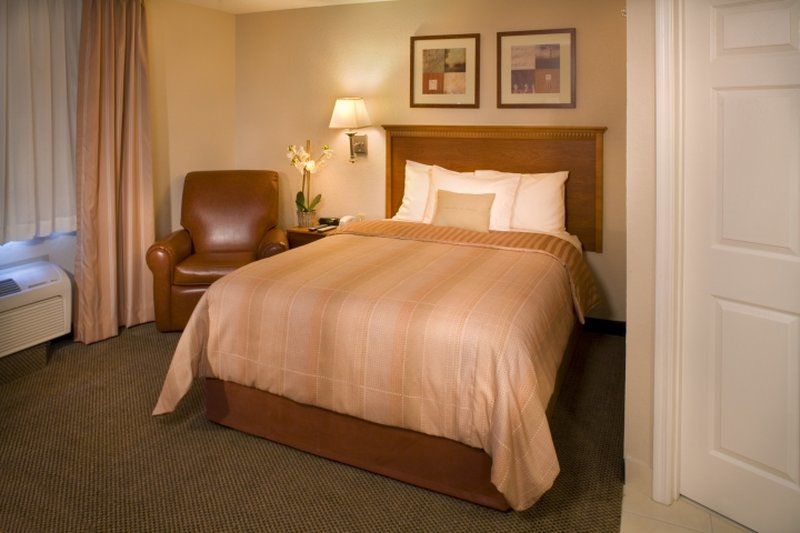 Candlewood Suites Fredericksburg By Ihg Chambre photo